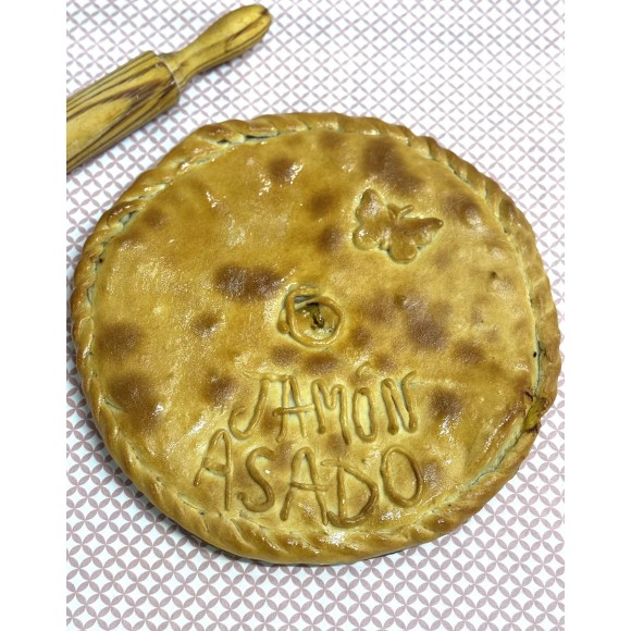 Empanada de jamón asado