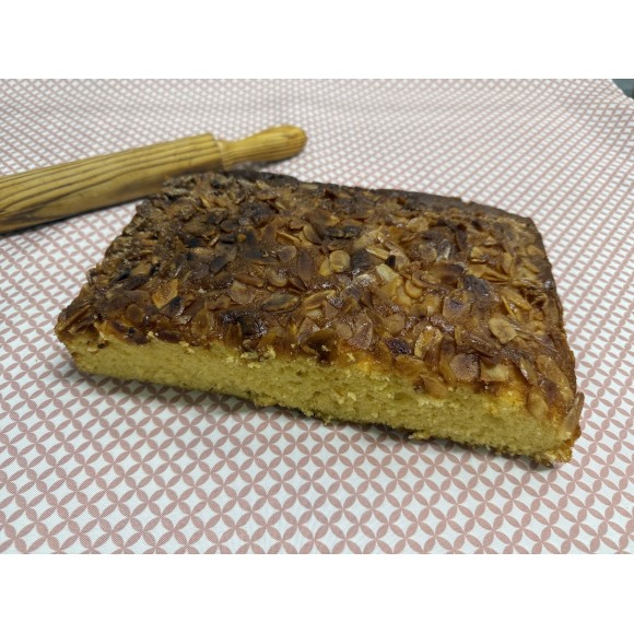Compra nuestra Bizcocho de Almendra Esponjoso – Suave y Delicioso